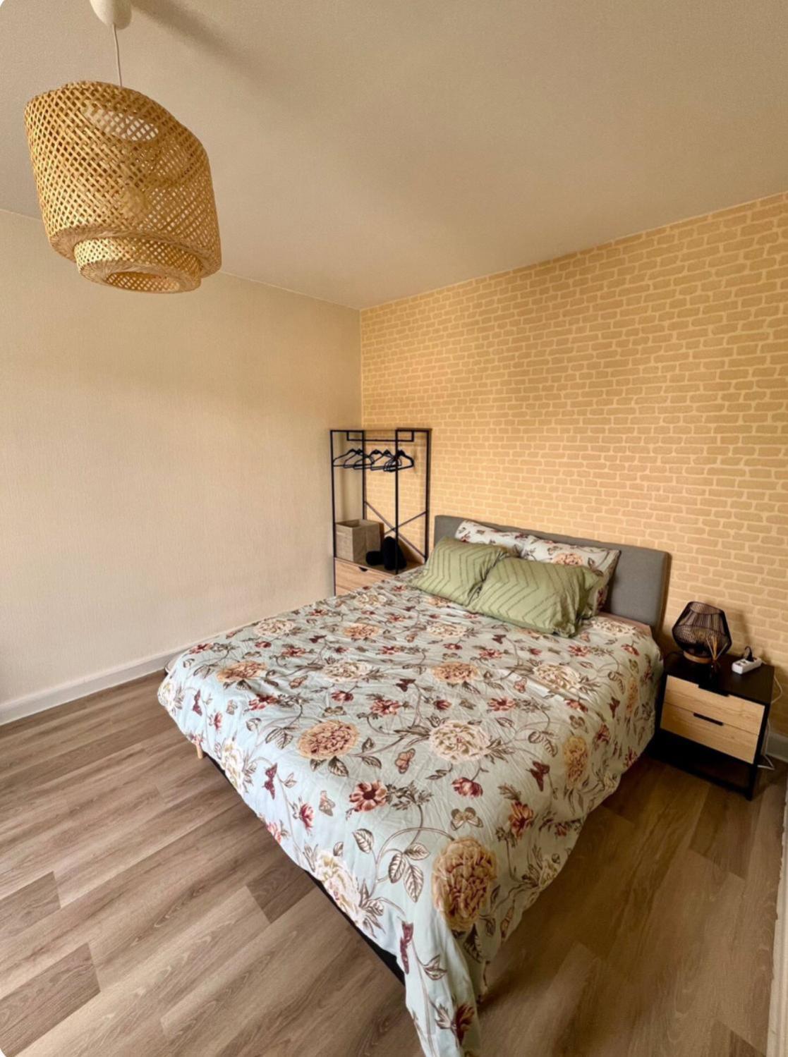 Апартаменты Chez Olivia Melle  Экстерьер фото